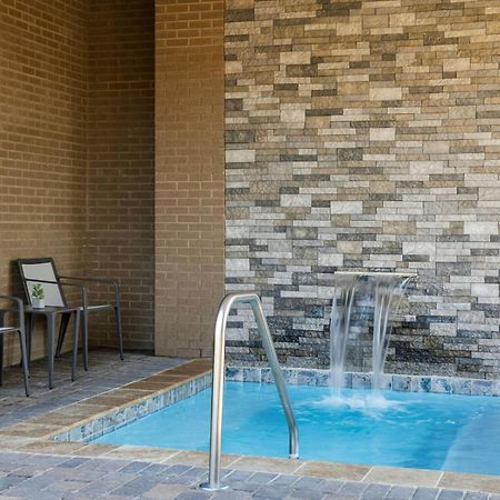 Courtyard By Marriott Starkville Msu At The Mill Conference Center Eksteriør bilde
