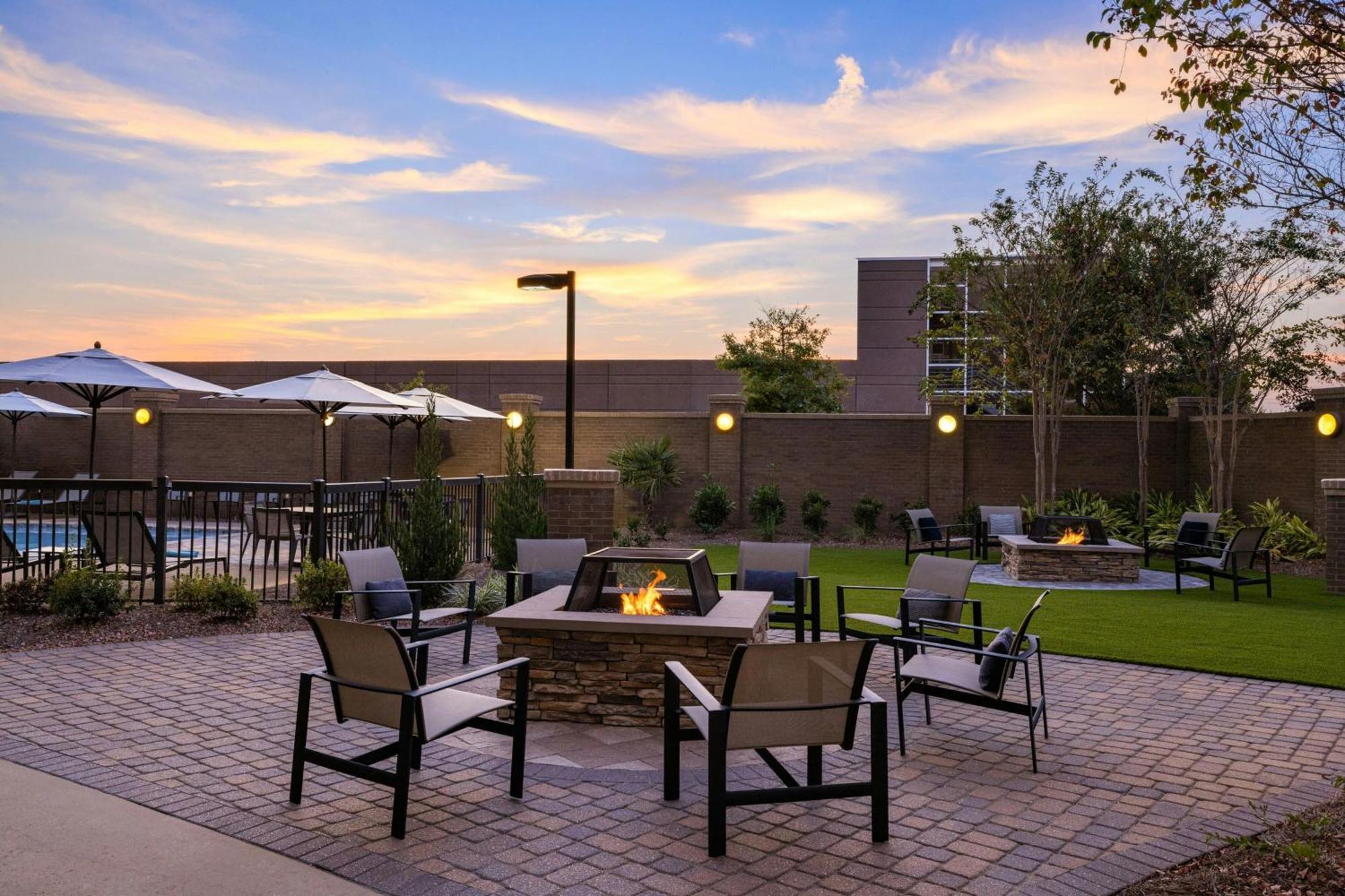 Courtyard By Marriott Starkville Msu At The Mill Conference Center Eksteriør bilde