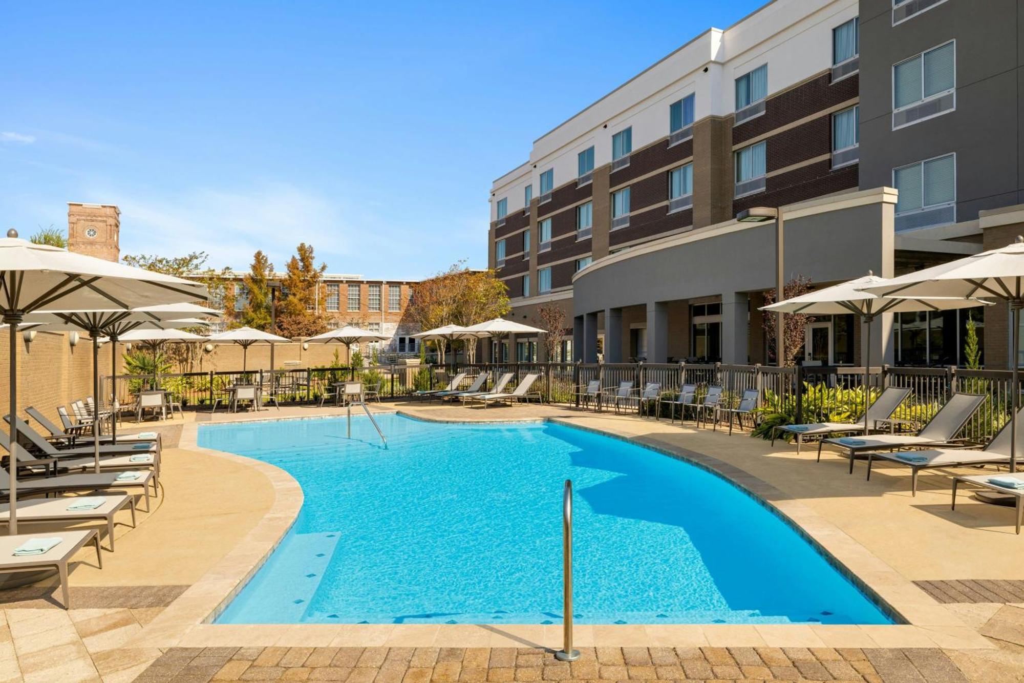 Courtyard By Marriott Starkville Msu At The Mill Conference Center Eksteriør bilde